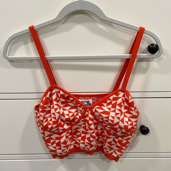 Geographic Bustier Crop Top - Picture 3 of 5